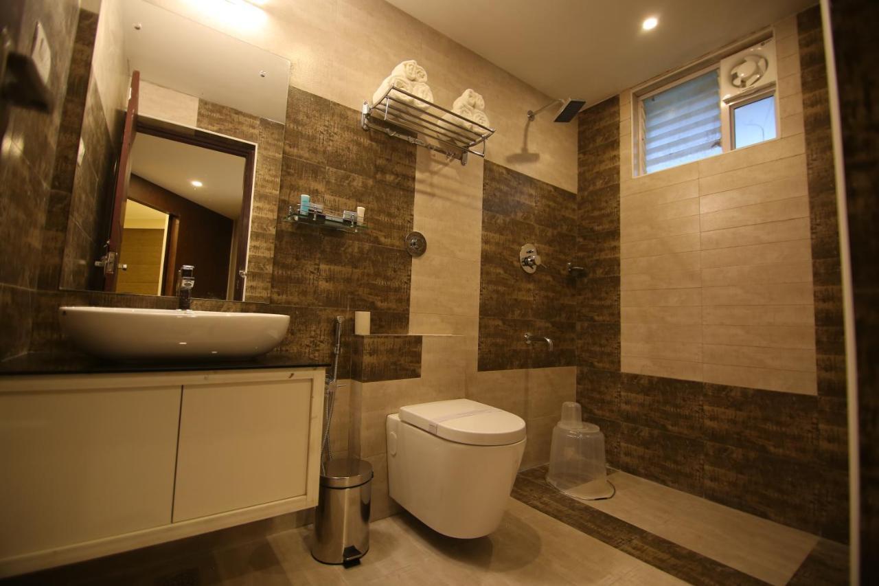 Hotel Le Sapphire Султан Батери Екстериор снимка